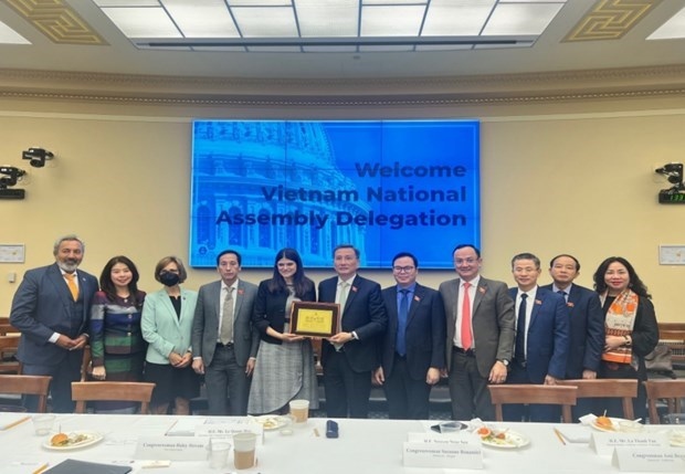 Vietnam, US boost parliamentary cooperation in science, tech, environment